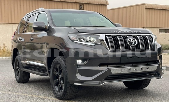 Acheter Occasion Voiture Toyota Prado Noir à Brazzaville, Commune de Brazzaville Acheter Occasion Voiture Toyota Prado Noir à Brazzaville, Commune de Brazzaville
