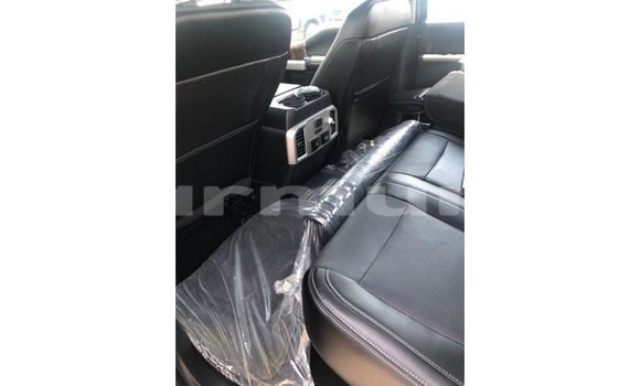 Buy Import Ford Club Wagon Other Car in Import - Dubai in Region of Bouenza Buy Import Ford Club Wagon Other Car in Import - Dubai in Region of Bouenza