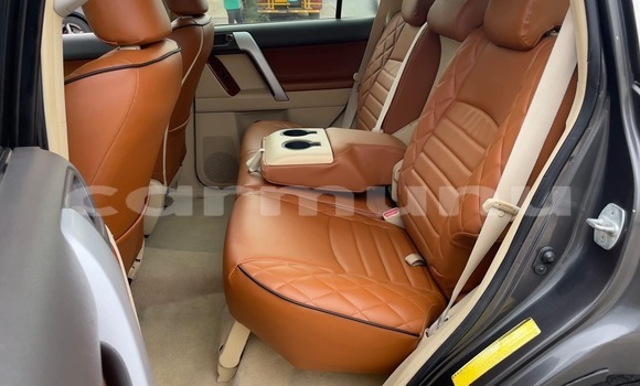 Acheter Occasion Voiture Toyota Prado Noir à Brazzaville, Commune de Brazzaville Acheter Occasion Voiture Toyota Prado Noir à Brazzaville, Commune de Brazzaville