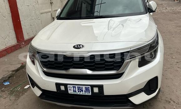 Acheter Import Voiture Kia Sportage Blanc à Brazzaville, Commune de Brazzaville Acheter Import Voiture Kia Sportage Blanc à Brazzaville, Commune de Brazzaville