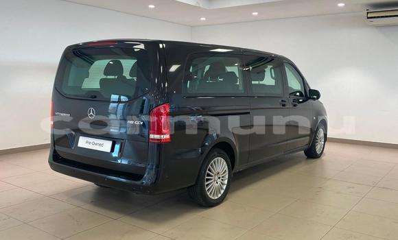 Acheter Occasion Voiture Mercedes-Benz Vito Noir à Brazzaville, Commune de Brazzaville Acheter Occasion Voiture Mercedes-Benz Vito Noir à Brazzaville, Commune de Brazzaville