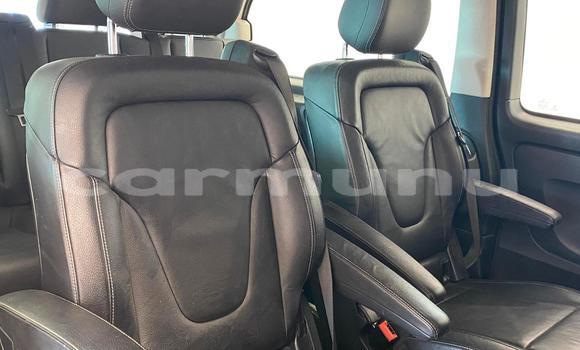 Acheter Occasion Voiture Mercedes-Benz Vito Noir à Brazzaville, Commune de Brazzaville Acheter Occasion Voiture Mercedes-Benz Vito Noir à Brazzaville, Commune de Brazzaville