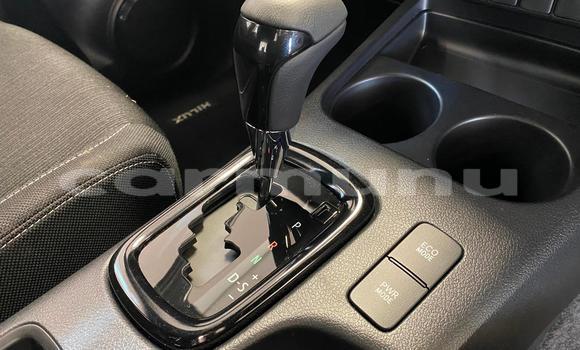 Acheter Occasion Voiture Toyota Hilux Gris à Brazzaville, Commune de Brazzaville Acheter Occasion Voiture Toyota Hilux Gris à Brazzaville, Commune de Brazzaville