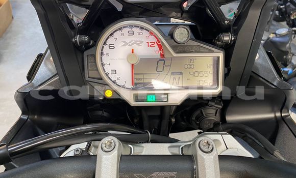 Acheter Occasion Moto BMW S 1000 Noir à Brazzaville, Commune de Brazzaville Acheter Occasion Moto BMW S 1000 Noir à Brazzaville, Commune de Brazzaville