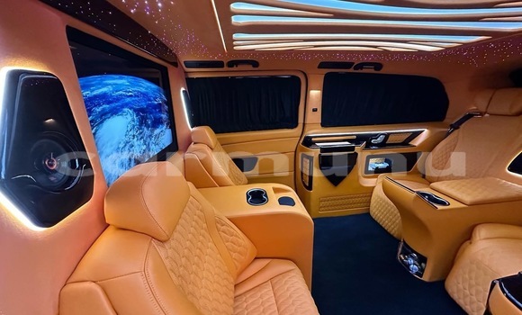 Acheter Neuf Voiture Mercedes Viano Noir à Brazzaville, Commune de Brazzaville Acheter Neuf Voiture Mercedes Viano Noir à Brazzaville, Commune de Brazzaville