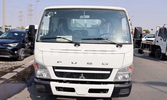 Acheter Neuf Utilitaire Mitsubishi L400 Blanc à Brazzaville, Commune de Brazzaville Acheter Neuf Utilitaire Mitsubishi L400 Blanc à Brazzaville, Commune de Brazzaville