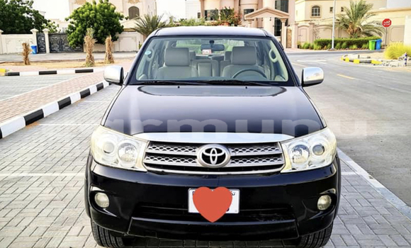 Acheter Occasion Voiture Toyota Fortuner Noir à Pointe–Noire, Région du Kouilou Acheter Occasion Voiture Toyota Fortuner Noir à Pointe–Noire, Région du Kouilou