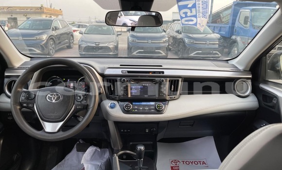 Acheter Occasion Voiture Toyota RAV4 Gris à Brazzaville, Commune de Brazzaville Acheter Occasion Voiture Toyota RAV4 Gris à Brazzaville, Commune de Brazzaville