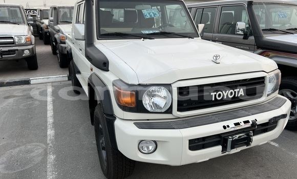 Acheter Neuf Voiture Toyota Land Cruiser Autre à Pointe–Noire, Région du Kouilou Acheter Neuf Voiture Toyota Land Cruiser Autre à Pointe–Noire, Région du Kouilou