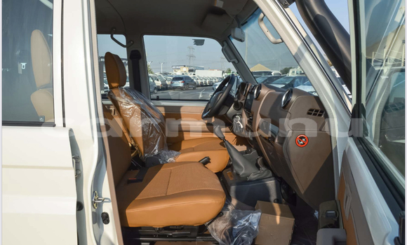 Acheter Neuf Voiture Toyota Land Cruiser Autre à Pointe–Noire, Région du Kouilou Acheter Neuf Voiture Toyota Land Cruiser Autre à Pointe–Noire, Région du Kouilou