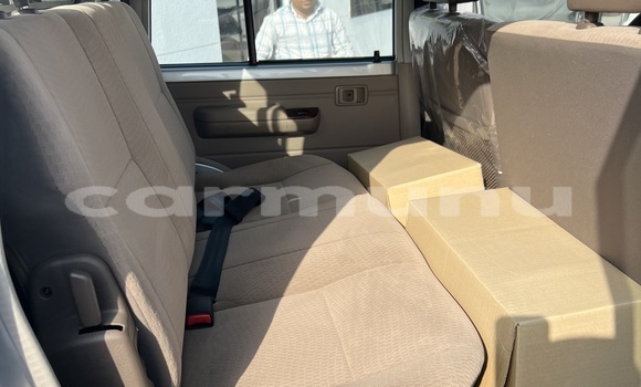 Acheter Neuf Voiture Toyota Land Cruiser Autre à Pointe–Noire, Région du Kouilou Acheter Neuf Voiture Toyota Land Cruiser Autre à Pointe–Noire, Région du Kouilou
