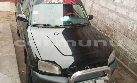 Acheter Occasion Voiture Toyota RAV4 Noir à Brazzaville, Commune de Brazzaville Acheter Occasion Voiture Toyota RAV4 Noir à Brazzaville, Commune de Brazzaville