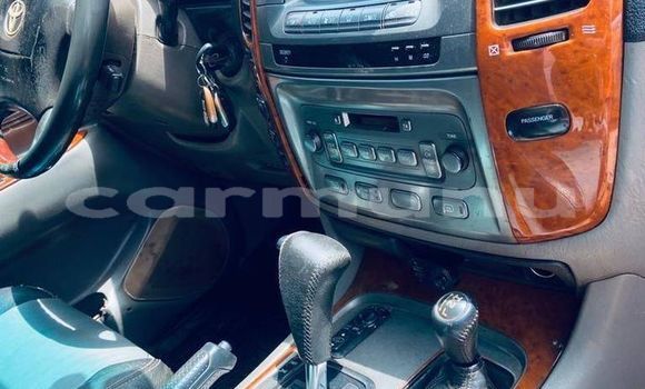 Acheter Occasion Voiture Toyota Land Cruiser Beige à Brazzaville, Commune de Brazzaville Acheter Occasion Voiture Toyota Land Cruiser Beige à Brazzaville, Commune de Brazzaville