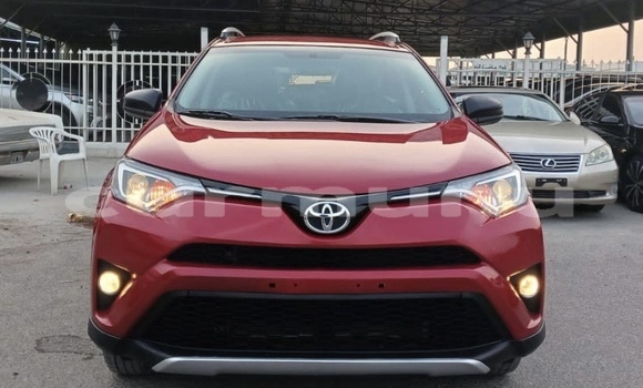 Acheter Occasion Voiture Toyota RAV4 Rouge à Brazzaville, Commune de Brazzaville Acheter Occasion Voiture Toyota RAV4 Rouge à Brazzaville, Commune de Brazzaville