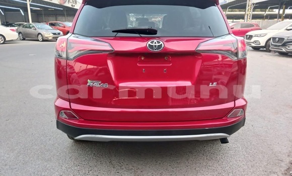 Acheter Occasion Voiture Toyota RAV4 Rouge à Brazzaville, Commune de Brazzaville Acheter Occasion Voiture Toyota RAV4 Rouge à Brazzaville, Commune de Brazzaville