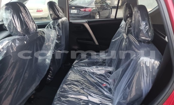 Acheter Occasion Voiture Toyota RAV4 Rouge à Brazzaville, Commune de Brazzaville Acheter Occasion Voiture Toyota RAV4 Rouge à Brazzaville, Commune de Brazzaville