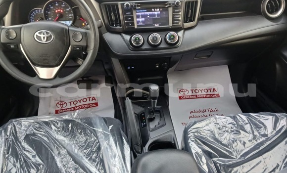 Acheter Occasion Voiture Toyota RAV4 Rouge à Brazzaville, Commune de Brazzaville Acheter Occasion Voiture Toyota RAV4 Rouge à Brazzaville, Commune de Brazzaville