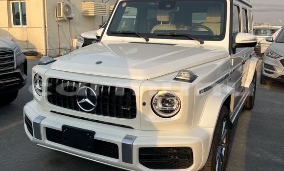 Buy Used Mercedes-Benz GLA-klasse White Car in Brazzaville in Municipality of Brazzaville Buy Used Mercedes-Benz GLA-klasse White Car in Brazzaville in Municipality of Brazzaville