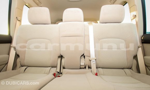 Buy Import Toyota Land Cruiser White Car in Import - Dubai in Region of Bouenza Buy Import Toyota Land Cruiser White Car in Import - Dubai in Region of Bouenza
