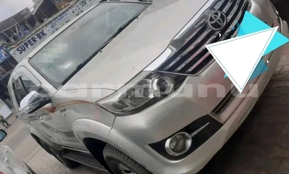 Buy Used Toyota Fortuner Other Car in Brazzaville in Municipality of Brazzaville Buy Used Toyota Fortuner Other Car in Brazzaville in Municipality of Brazzaville