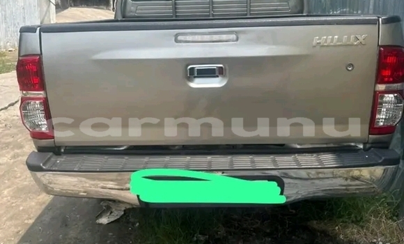Buy Used Toyota Hilux Black Car in Brazzaville in Municipality of Brazzaville Buy Used Toyota Hilux Black Car in Brazzaville in Municipality of Brazzaville