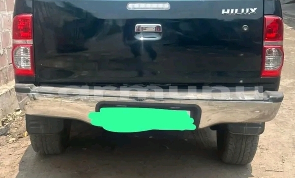 Buy Used Toyota Hilux Black Car in Brazzaville in Municipality of Brazzaville Buy Used Toyota Hilux Black Car in Brazzaville in Municipality of Brazzaville