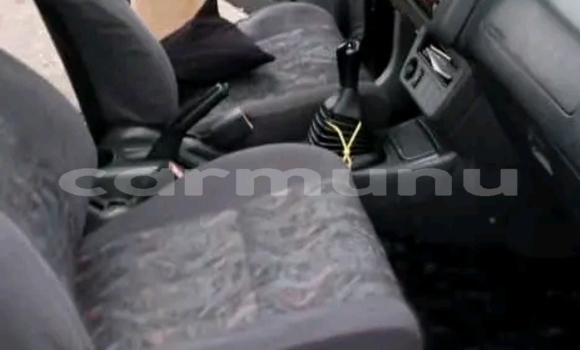 Acheter Occasion Voiture Toyota RAV4 Noir à Brazzaville, Commune de Brazzaville Acheter Occasion Voiture Toyota RAV4 Noir à Brazzaville, Commune de Brazzaville