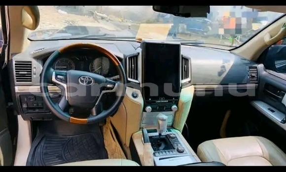 Acheter Occasion Voiture Toyota Land Cruiser Noir à Brazzaville, Commune de Brazzaville Acheter Occasion Voiture Toyota Land Cruiser Noir à Brazzaville, Commune de Brazzaville