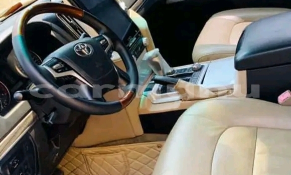 Acheter Occasion Voiture Toyota Land Cruiser Noir à Brazzaville, Commune de Brazzaville Acheter Occasion Voiture Toyota Land Cruiser Noir à Brazzaville, Commune de Brazzaville