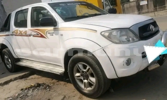 Buy Used Toyota Hiluxe VIGO Other Car in Black Point in Kouilou region Buy Used Toyota Hiluxe VIGO Other Car in Black Point in Kouilou region