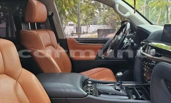 Acheter Occasion Voiture Lexus LX 570 Noir à Brazzaville, Commune de Brazzaville Acheter Occasion Voiture Lexus LX 570 Noir à Brazzaville, Commune de Brazzaville