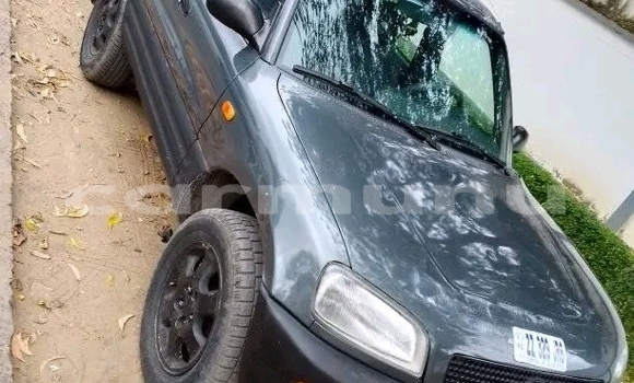 Acheter Occasion Voiture Toyota RAV4 Autre à Brazzaville, Commune de Brazzaville Acheter Occasion Voiture Toyota RAV4 Autre à Brazzaville, Commune de Brazzaville