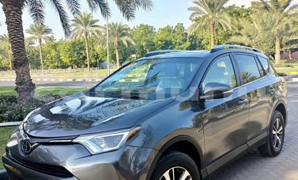 Acheter Occasion Voiture Toyota RAV4 Gris à Pointe–Noire, Région du Kouilou Acheter Occasion Voiture Toyota RAV4 Gris à Pointe–Noire, Région du Kouilou