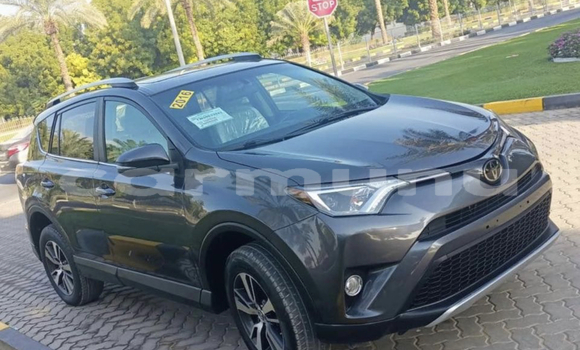 Acheter Occasion Voiture Toyota RAV4 Gris à Pointe–Noire, Région du Kouilou Acheter Occasion Voiture Toyota RAV4 Gris à Pointe–Noire, Région du Kouilou