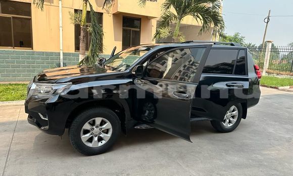 Acheter Occasion Voiture Toyota Prado Noir à Brazzaville, Commune de Brazzaville Acheter Occasion Voiture Toyota Prado Noir à Brazzaville, Commune de Brazzaville