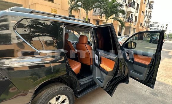 Acheter Occasion Voiture Toyota Prado Noir à Brazzaville, Commune de Brazzaville Acheter Occasion Voiture Toyota Prado Noir à Brazzaville, Commune de Brazzaville