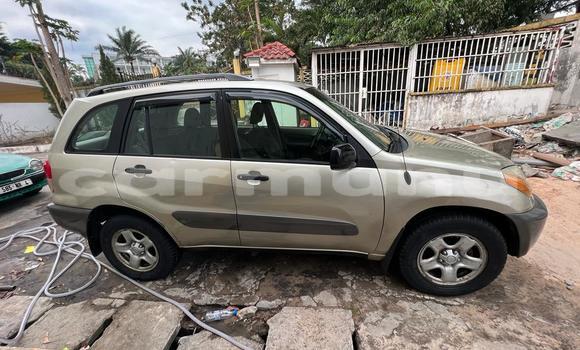 Acheter Neuf Voiture Toyota RAV4 Beige à Brazzaville, Commune de Brazzaville Acheter Neuf Voiture Toyota RAV4 Beige à Brazzaville, Commune de Brazzaville