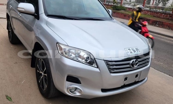 Acheter Neuf Voiture Toyota Vanguard Gris à Brazzaville, Commune de Brazzaville Acheter Neuf Voiture Toyota Vanguard Gris à Brazzaville, Commune de Brazzaville