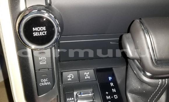 Acheter Neuf Voiture Toyota Prado Gris à Brazzaville, Commune de Brazzaville Acheter Neuf Voiture Toyota Prado Gris à Brazzaville, Commune de Brazzaville