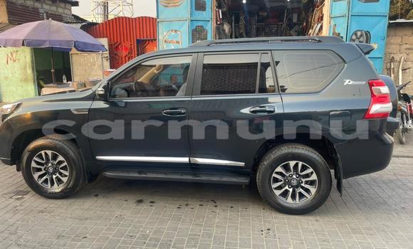 Acheter Occasion Voiture Toyota Prado Bleu à Brazzaville, Commune de Brazzaville Acheter Occasion Voiture Toyota Prado Bleu à Brazzaville, Commune de Brazzaville