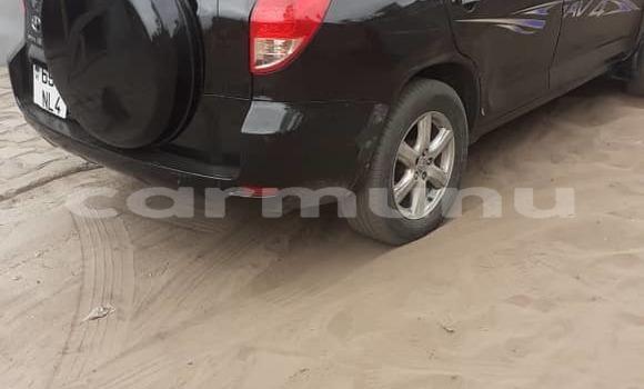 Acheter Occasion Voiture Toyota RAV4 Noir à Brazzaville, Commune de Brazzaville Acheter Occasion Voiture Toyota RAV4 Noir à Brazzaville, Commune de Brazzaville