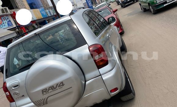 Acheter Occasion Voiture Toyota RAV4 Gris à Brazzaville, Commune de Brazzaville Acheter Occasion Voiture Toyota RAV4 Gris à Brazzaville, Commune de Brazzaville