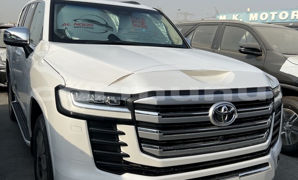 Buy New Toyota Land Cruiser Black Car in Brazzaville in Municipality of Brazzaville Buy New Toyota Land Cruiser Black Car in Brazzaville in Municipality of Brazzaville