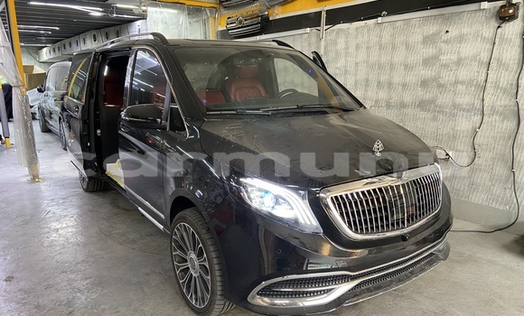 Acheter Neuf Voiture Mercedes Viano Noir à Brazzaville, Commune de Brazzaville Acheter Neuf Voiture Mercedes Viano Noir à Brazzaville, Commune de Brazzaville