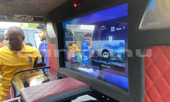 Acheter Neuf Voiture Mercedes Viano Noir à Brazzaville, Commune de Brazzaville Acheter Neuf Voiture Mercedes Viano Noir à Brazzaville, Commune de Brazzaville