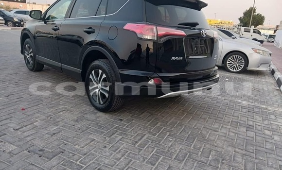 Acheter Occasion Voiture Toyota RAV4 Noir à Brazzaville, Commune de Brazzaville Acheter Occasion Voiture Toyota RAV4 Noir à Brazzaville, Commune de Brazzaville