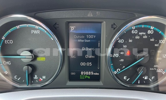 Acheter Occasion Voiture Toyota RAV4 Blanc à Pointe–Noire, Région du Kouilou Acheter Occasion Voiture Toyota RAV4 Blanc à Pointe–Noire, Région du Kouilou