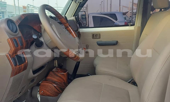 Acheter Occasion Voiture Toyota Land Cruiser Blanc à Pointe–Noire, Région du Kouilou Acheter Occasion Voiture Toyota Land Cruiser Blanc à Pointe–Noire, Région du Kouilou