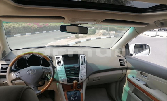 Acheter Occasion Voiture Lexus RX 350 Blanc à Brazzaville, Commune de Brazzaville Acheter Occasion Voiture Lexus RX 350 Blanc à Brazzaville, Commune de Brazzaville