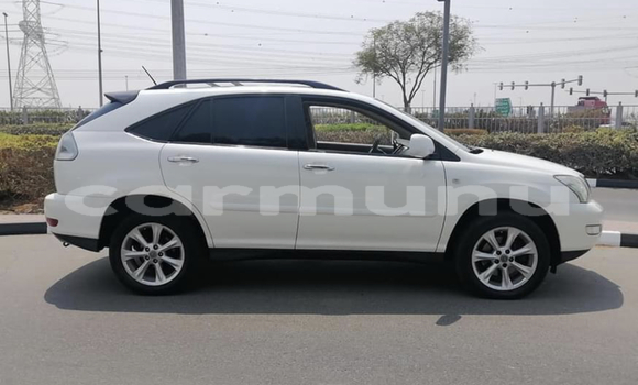 Acheter Occasion Voiture Lexus RX 350 Blanc à Brazzaville, Commune de Brazzaville Acheter Occasion Voiture Lexus RX 350 Blanc à Brazzaville, Commune de Brazzaville